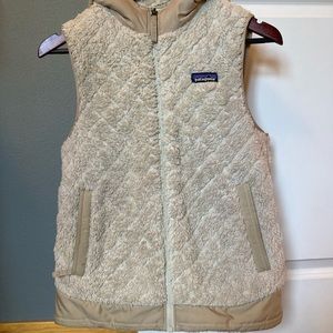 Women’s Reversible Patagonia Vest